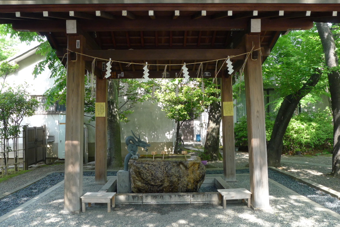 亀戸香取神社の手水舎