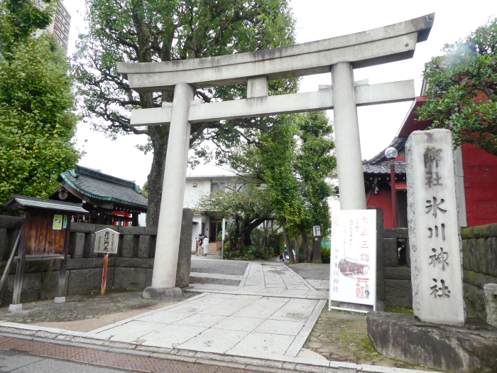 麻布氷川神社 月替わりの御朱印が人気 セーラームーン の聖地 港区元麻布 ゆるりとまいる