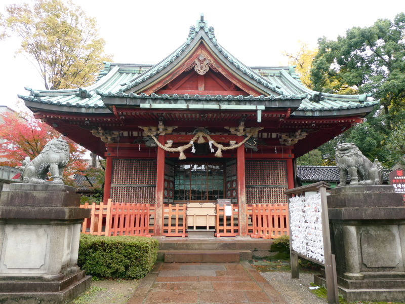 石川県金沢市の尾崎神社の社殿