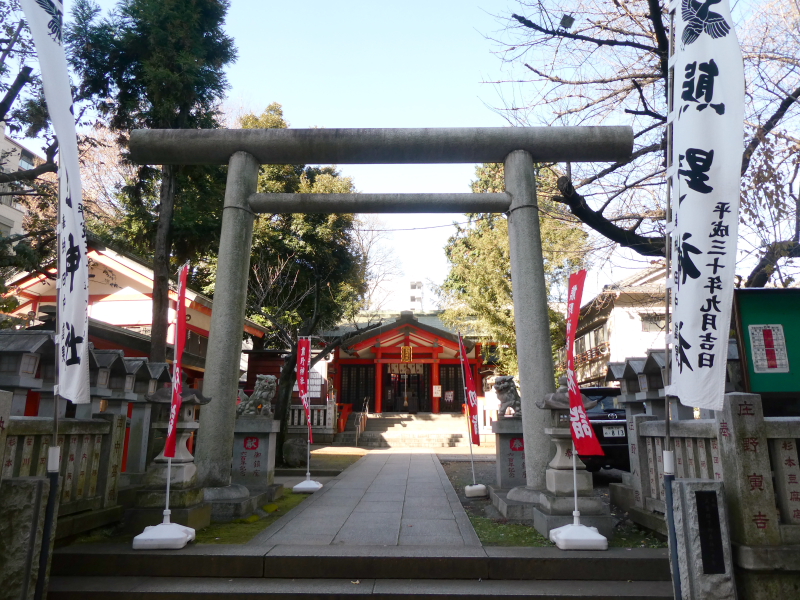 板橋区熊野町熊野神社の鳥居